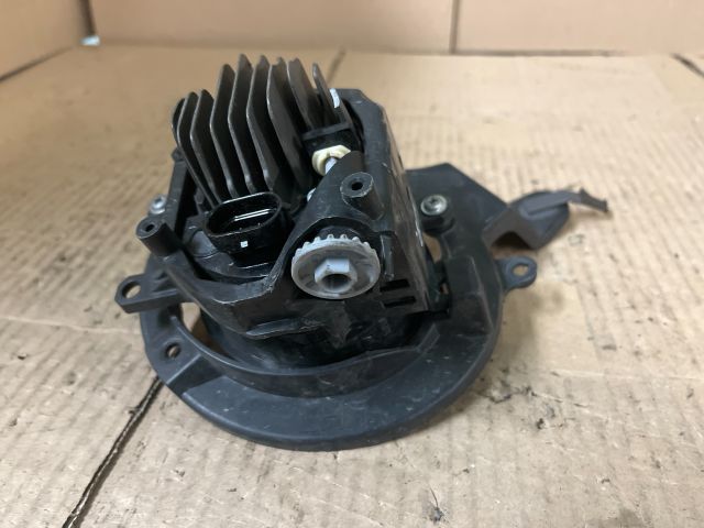 bontott TOYOTA PRIUS Bal Ködfényszóró