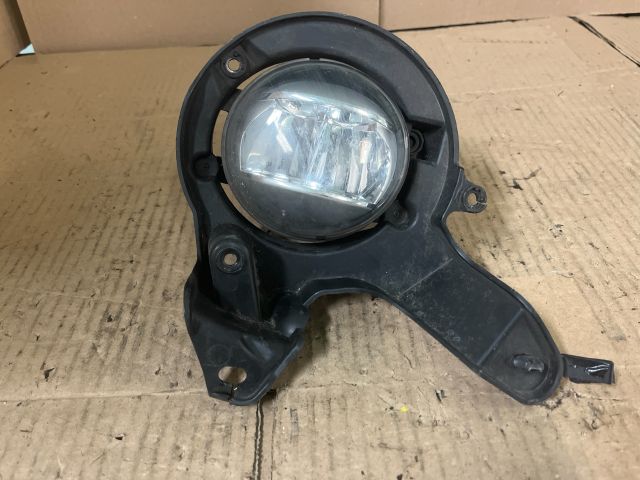 bontott TOYOTA PRIUS Bal Ködfényszóró