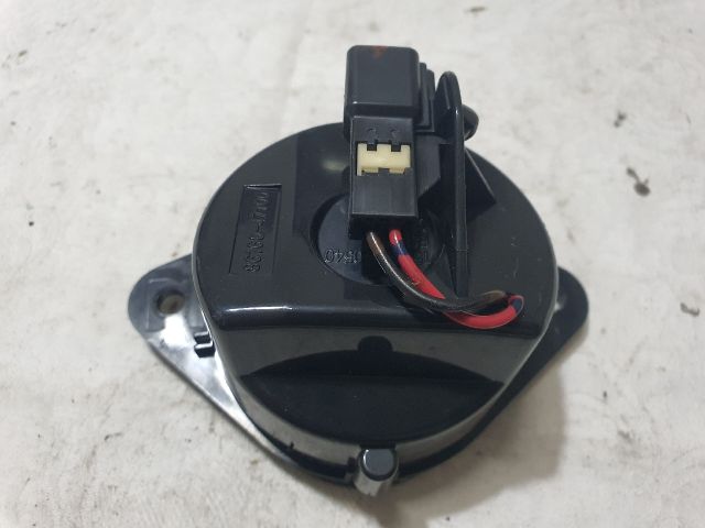 bontott TOYOTA PRIUS Bal Műszerfal Hangszóró