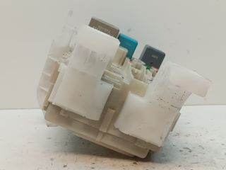 bontott TOYOTA PRIUS Biztosítéktábla Utastér