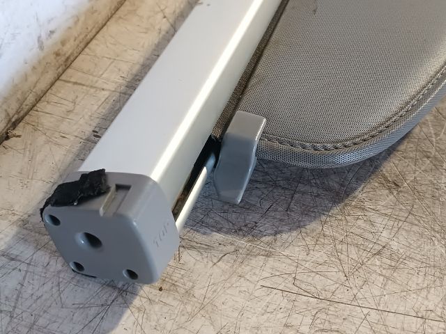 bontott TOYOTA PRIUS Csomagtér Roló