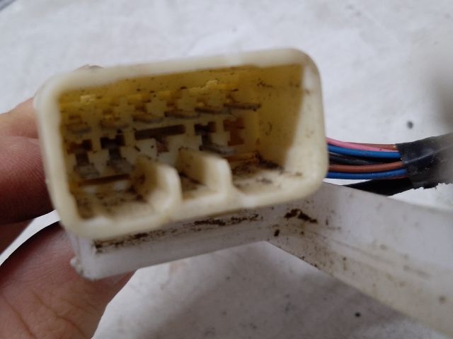 bontott TOYOTA PRIUS Csomagtérajtó Kábelköteg