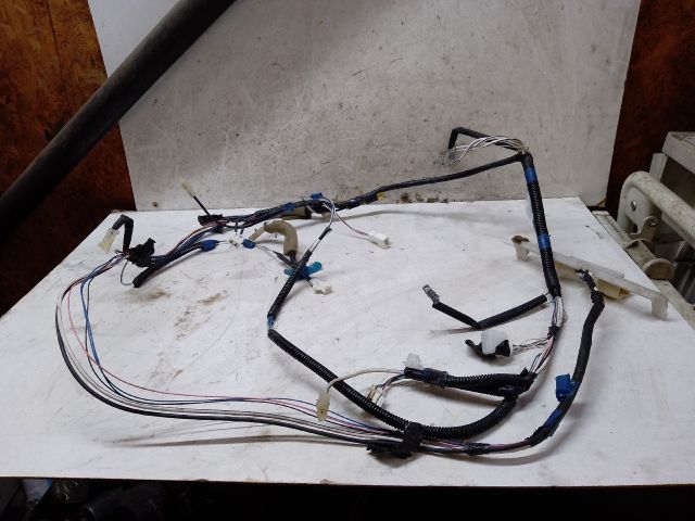 bontott TOYOTA PRIUS Csomagtérajtó Kábelköteg