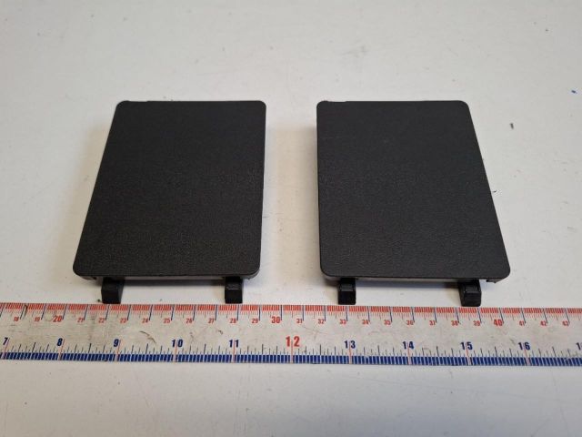 bontott TOYOTA PRIUS Csomagtérajtó Kárpit