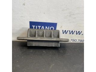 bontott TOYOTA PRIUS Csomagtérajtó Kilincs