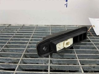 bontott TOYOTA PRIUS Csomagtérajtó Kilincs