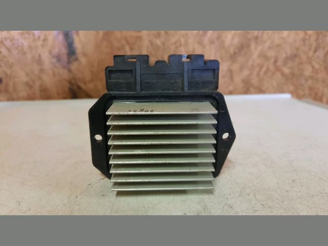 bontott TOYOTA PRIUS Előtét Ellenállás Fűtőmotor