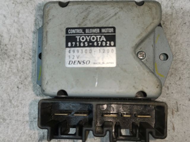 bontott TOYOTA PRIUS Előtét Ellenállás Fűtőmotor