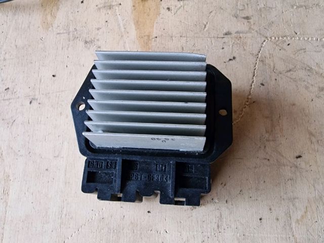 bontott TOYOTA PRIUS Előtét Ellenállás Fűtőmotor