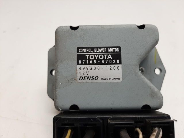 bontott TOYOTA PRIUS Előtét Ellenállás Fűtőmotor