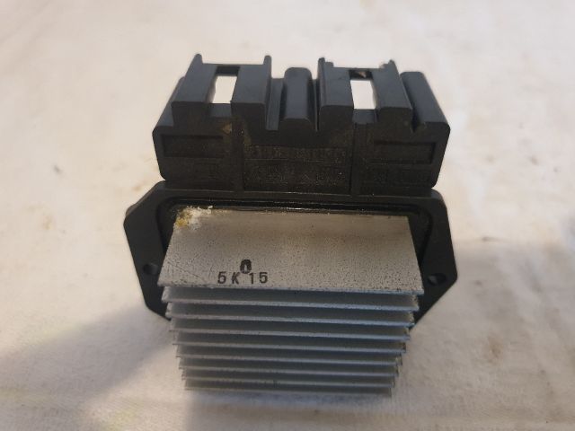 bontott TOYOTA PRIUS Előtét Ellenállás Fűtőmotor