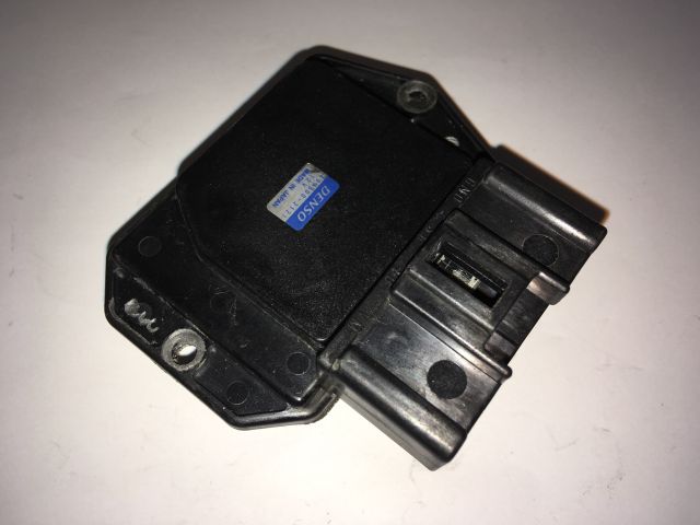 bontott TOYOTA PRIUS Előtét Ellenállás Hűtőventilátor