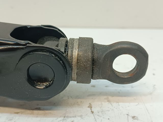 bontott TOYOTA PRIUS Emelő