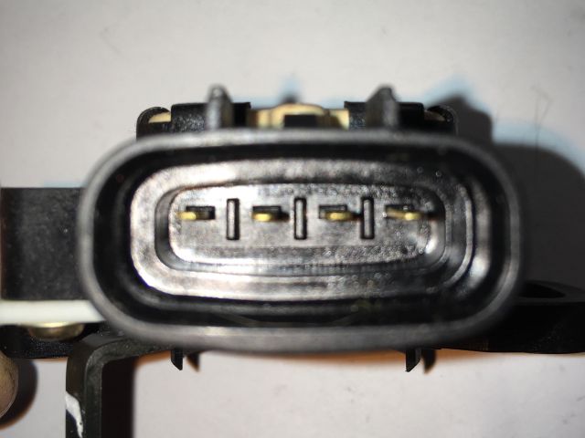 bontott TOYOTA PRIUS Fék Pedál Kapcsoló