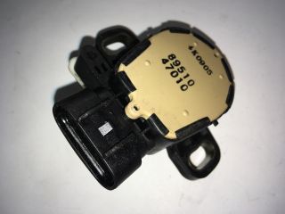 bontott TOYOTA PRIUS Fék Pedál Kapcsoló