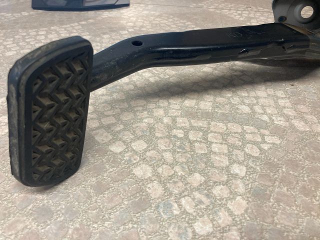 bontott TOYOTA PRIUS Fékpedál