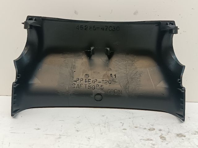 bontott TOYOTA PRIUS Felső Kormányoszlop Burkolat