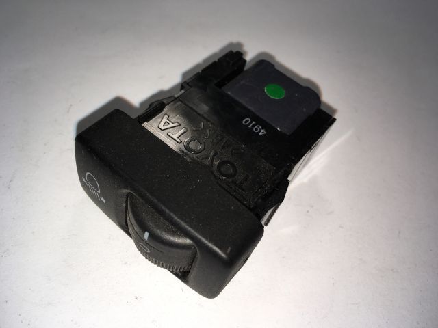 bontott TOYOTA PRIUS Fényszórómagasság Állító Kapcsoló