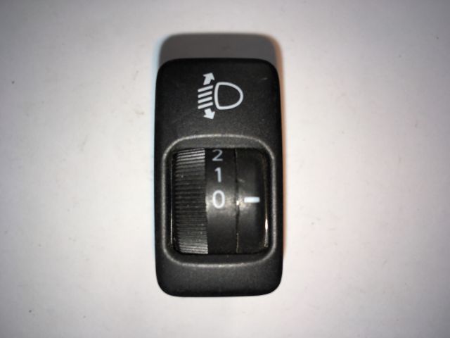 bontott TOYOTA PRIUS Fényszórómagasság Állító Kapcsoló