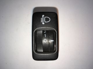 bontott TOYOTA PRIUS Fényszórómagasság Állító Kapcsoló