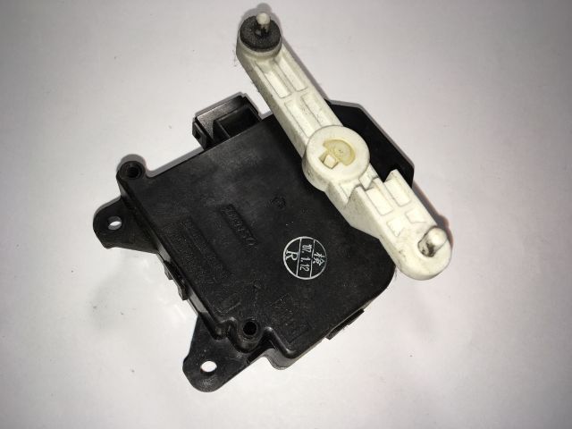 bontott TOYOTA PRIUS Fűtés Állító Motor