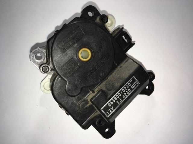 bontott TOYOTA PRIUS Fűtés Állító Motor