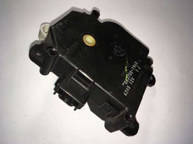 bontott TOYOTA PRIUS Fűtés Állító Motor