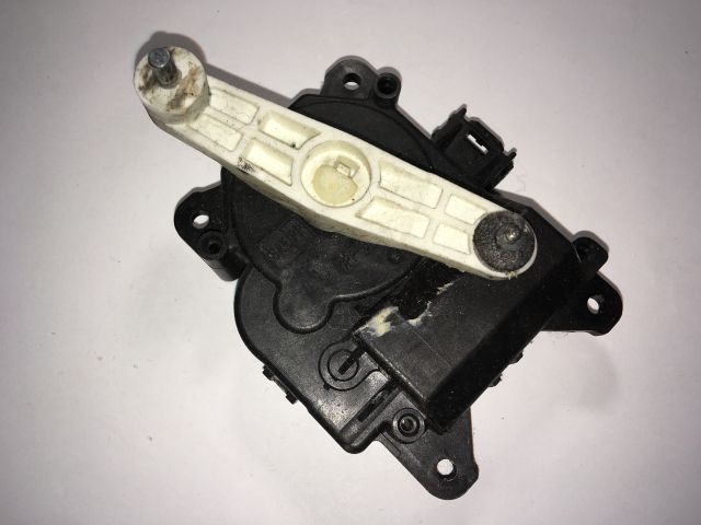 bontott TOYOTA PRIUS Fűtés Állító Motor