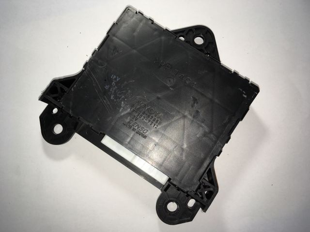 bontott TOYOTA PRIUS Fűtés Vezérlő Modul