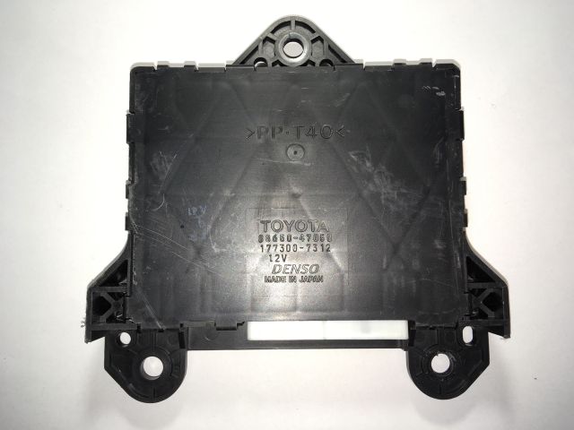 bontott TOYOTA PRIUS Fűtés Vezérlő Modul