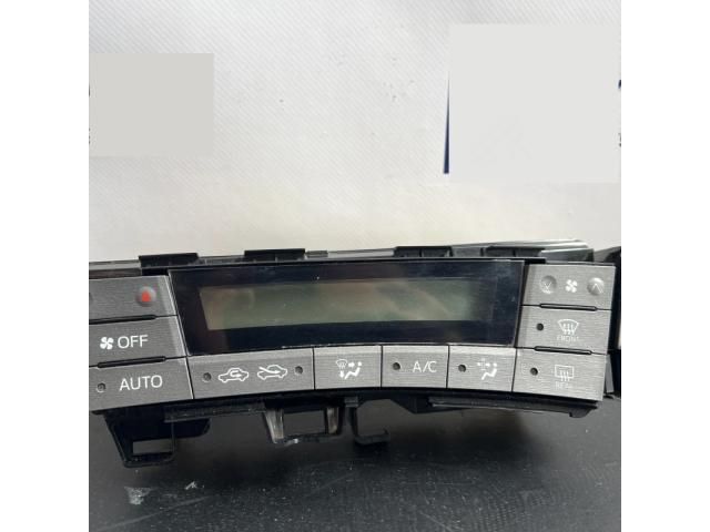 bontott TOYOTA PRIUS Fűtéskapcsoló (digit klímás)