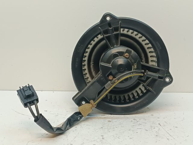 bontott TOYOTA PRIUS Fűtőmotor (Klímás)