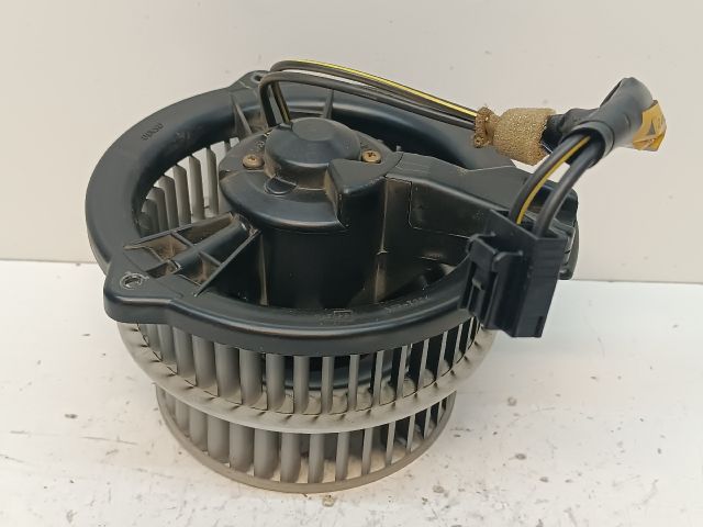 bontott TOYOTA PRIUS Fűtőmotor (Klímás)