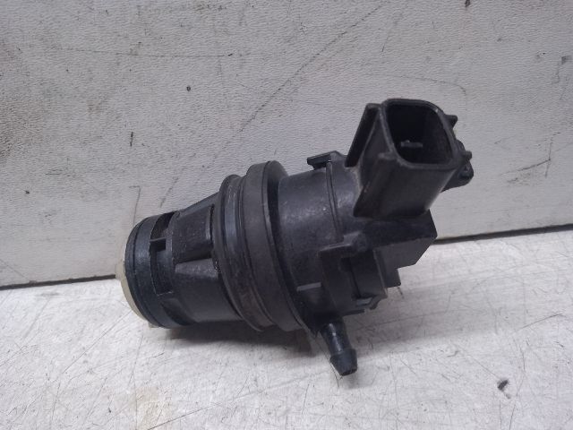 bontott TOYOTA PRIUS Hátsó Ablakmosó Szivattyú