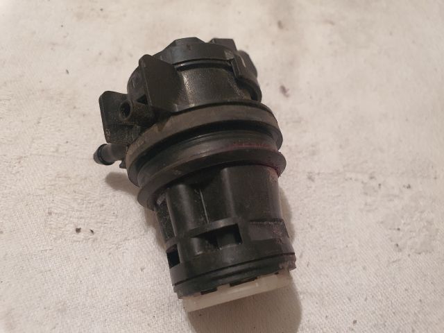 bontott TOYOTA PRIUS Hátsó Ablakmosó Szivattyú