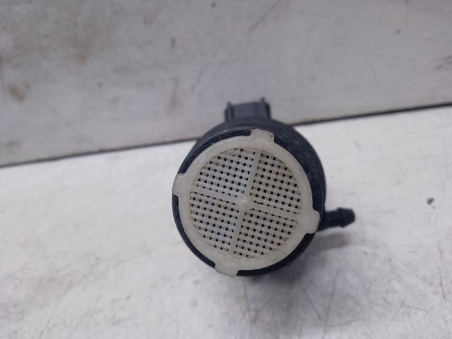 bontott TOYOTA PRIUS Hátsó Ablakmosó Szivattyú