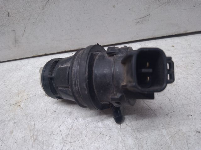 bontott TOYOTA PRIUS Hátsó Ablakmosó Szivattyú