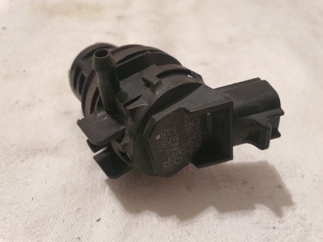 bontott TOYOTA PRIUS Hátsó Ablakmosó Szivattyú