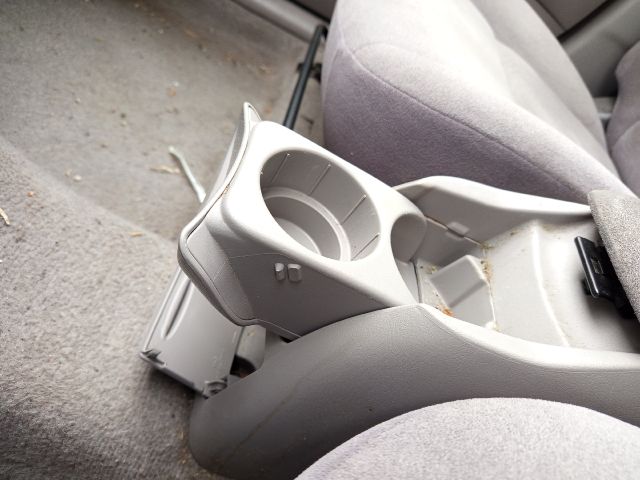 bontott TOYOTA PRIUS Hátsó középső Biztonsági Öv Csat