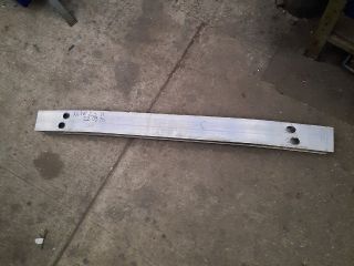 bontott TOYOTA PRIUS Hátsó Lökhárító Merevítő (Fém)