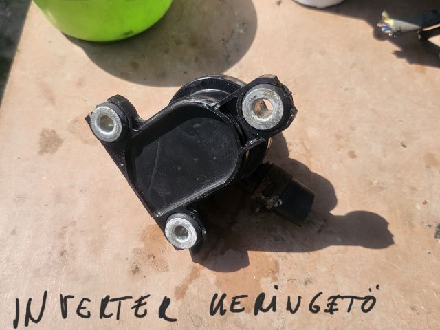 bontott TOYOTA PRIUS Inverter Vízpumpa