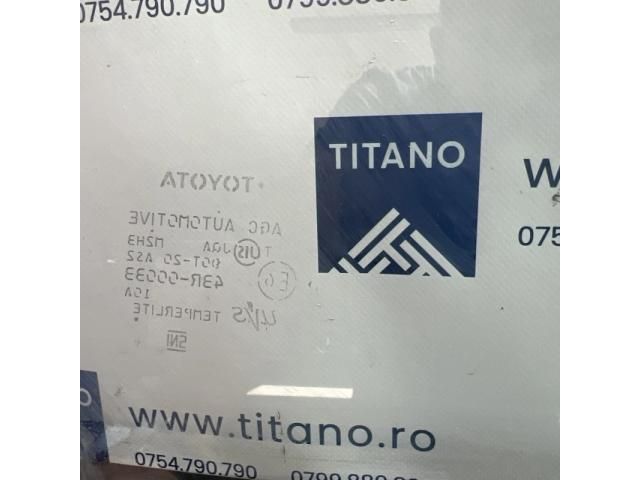 bontott TOYOTA PRIUS Jobb első Ablak