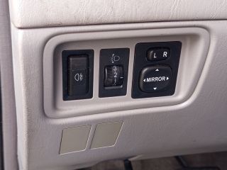 bontott TOYOTA PRIUS Jobb első Ablakemelő Motor