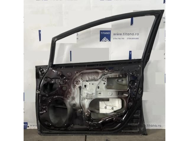 bontott TOYOTA PRIUS Jobb első Ajtó (Üres lemez)