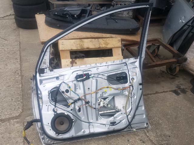 bontott TOYOTA PRIUS Jobb első Ajtó (Üres lemez)