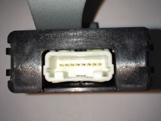 bontott TOYOTA PRIUS Jobb első Ajtó Vezérlőegység