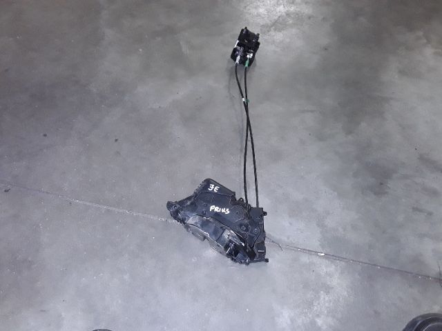 bontott TOYOTA PRIUS Jobb első Ajtózár