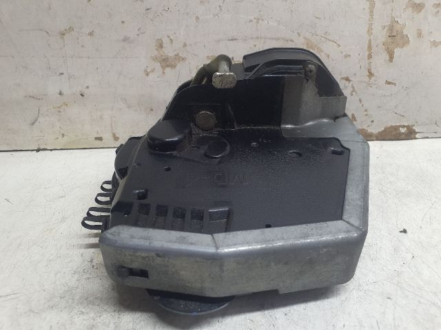 bontott TOYOTA PRIUS Jobb első Ajtózár