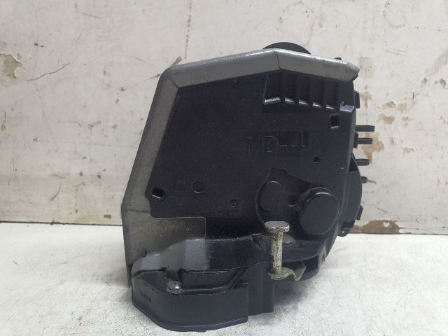 bontott TOYOTA PRIUS Jobb első Ajtózár