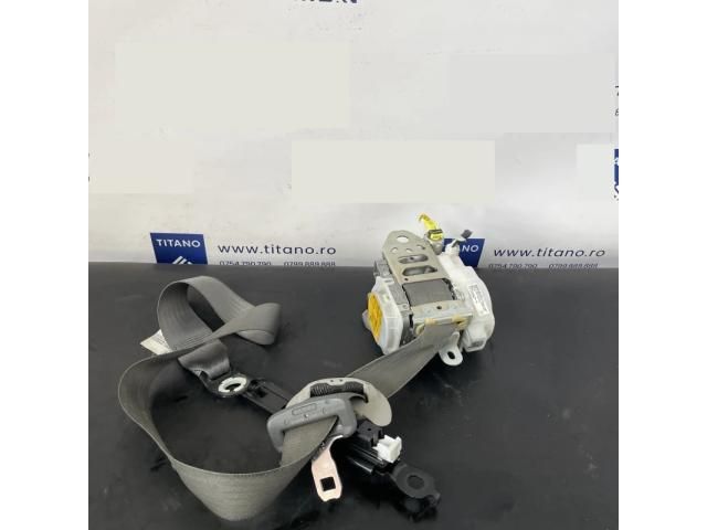 bontott TOYOTA PRIUS Jobb első Biztonsági Öv